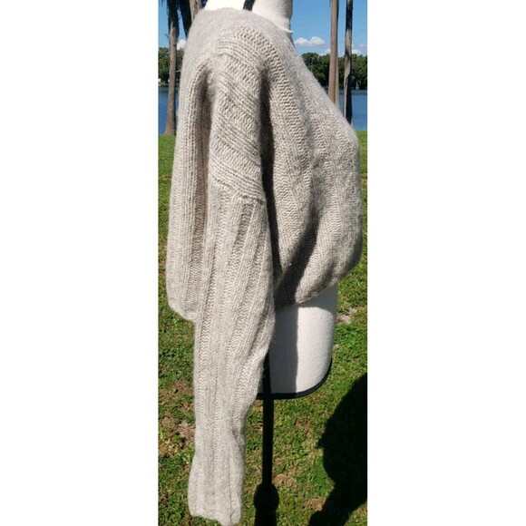 Zara Sweater Womens Medium Beige Chunky Knit Wool Blend Cropped Oversized V-Neck - Picture 4 of 12